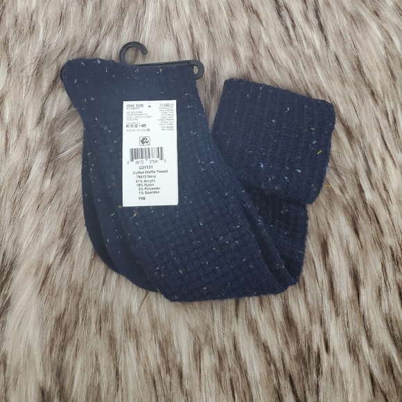 HUE Cuffed Waffle Tweed Navy Knee High Socks - Picture 2 of 3